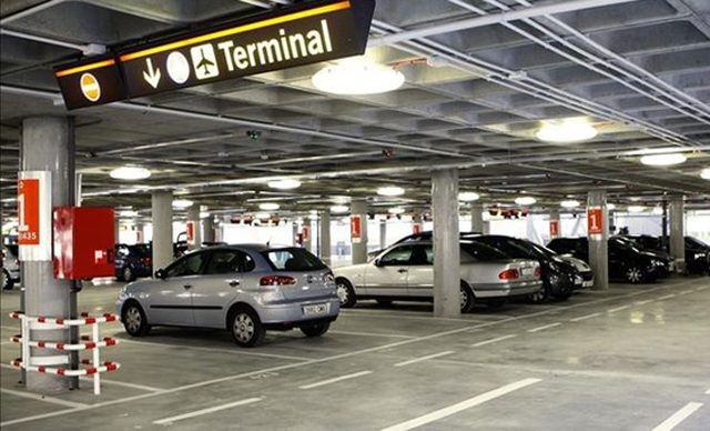Los aeropuertos Canarios, de los m�s caros de Espa�a para estacionar el coche 