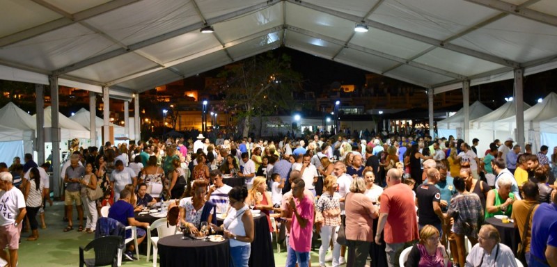 La Noche de Vinos y Tapas de Playa de Mog�n, gran antesala de la III Feria del Mango y del Aguacate 