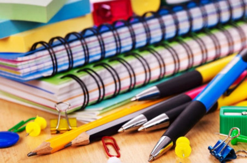 Mog�n ampl�a hasta el 25 de septiembre la solicitud de subvenciones para material did�ctico y libros de texto 