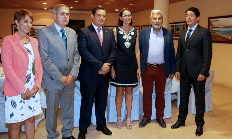 Los municipios tur�sticos trasladan a la ministra Reyes Maroto las necesidades para no perder competitividad  