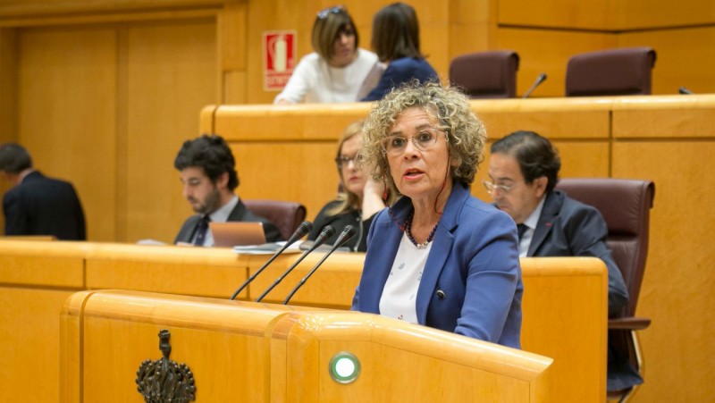 Julios preguntar� a Carmen Calvo sobre la descoordinaci�n de las visitas de ministro a Canarias