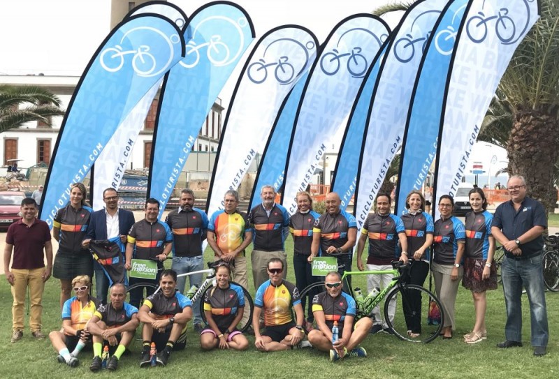 La Cicloturista Gran Canaria Bike Week presenta los novedosos maillots de la 30 edici�n