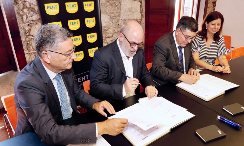 La FEHT y Banco Sabadell renuevan su colaboraci�n 
