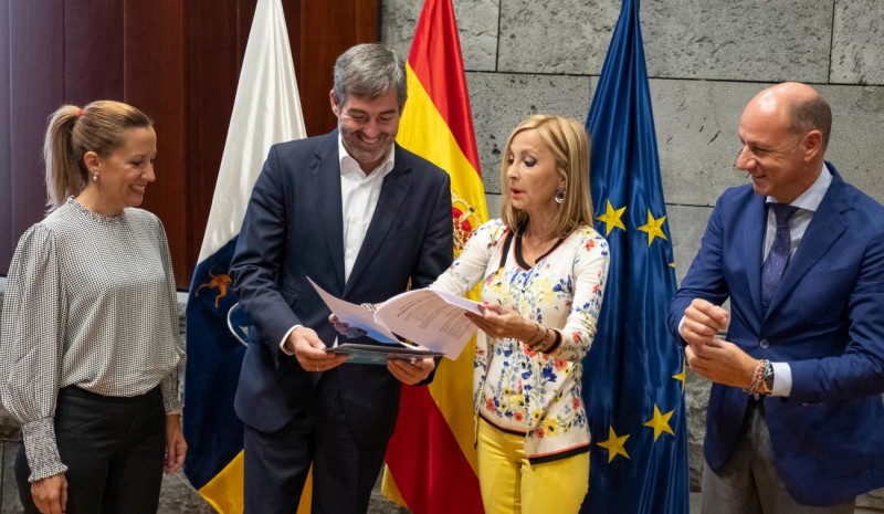 El Gobierno dialoga con la oposici�n el dise�o de los mejores presupuestos para Canarias 