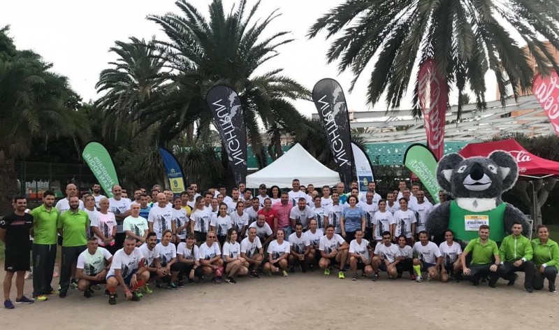 Hospitales San Roque marca su cercan�a LPA NightRun