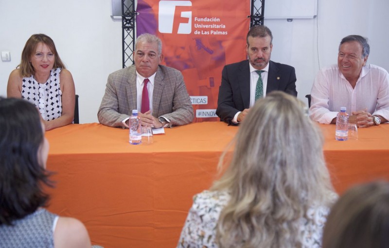 El Programa de Formaci�n Dual de los alumnos del Grado de Turismo incorpora a cuatro nuevas empresas