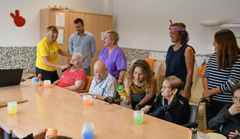 El Centro para la Autonom�a Personal de Mog�n recibe al PFAE Rompiendo Barreras