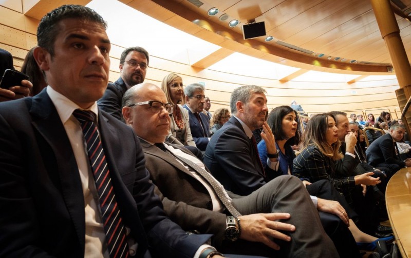 El Senado aprueba el Estatuto de Autonom�a de Canarias