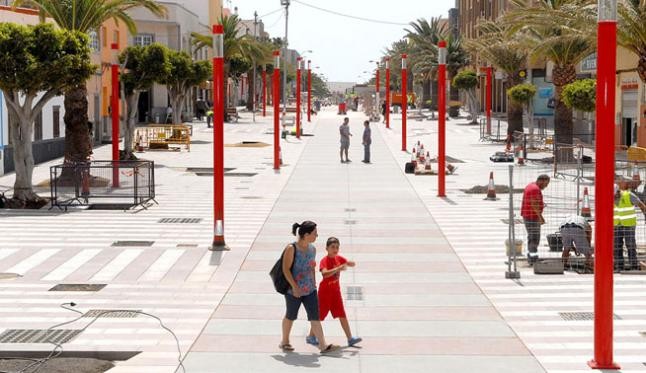 Ag�imes promueve un Plan de Revitalizaci�n Comercial