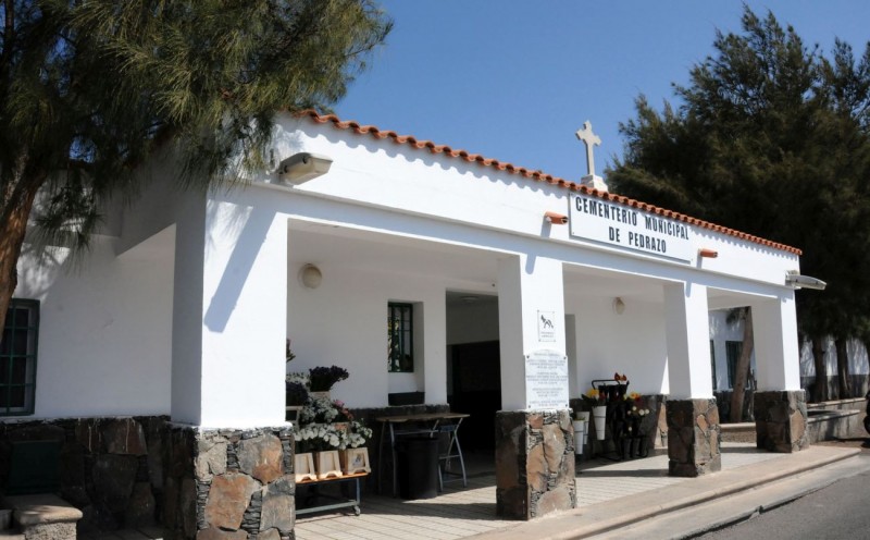 Maspalomas amplia el horario de los cementerios del municipio 