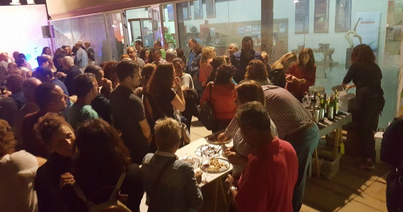 El municipio celebra la tradicional �Noche de Finaos` con asaderos de casta�as, m�sica, vinos y cuentos