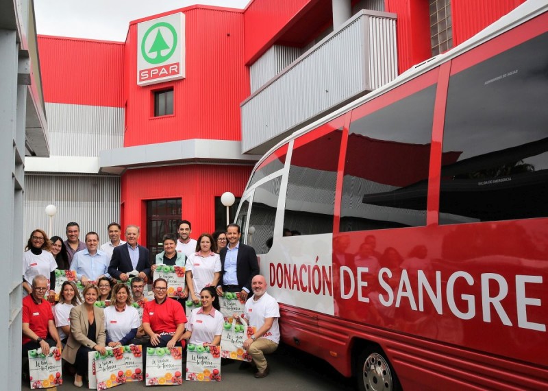 El ICHH y SPAR Gran Canaria ponen en marcha una campa�a de promoci�n de la donaci�n de sangre 