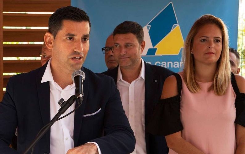 El Ayuntamiento de San Bartolom� de Tirajana debe 6.437 euros a los mejores estudiantes del municipio