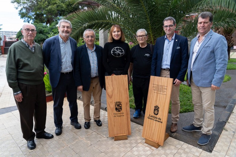 Gran Canaria y Segovia celebran sus 22 a�os de hermanamiento con dos placas conmemorativas en Playa del Ingl�s