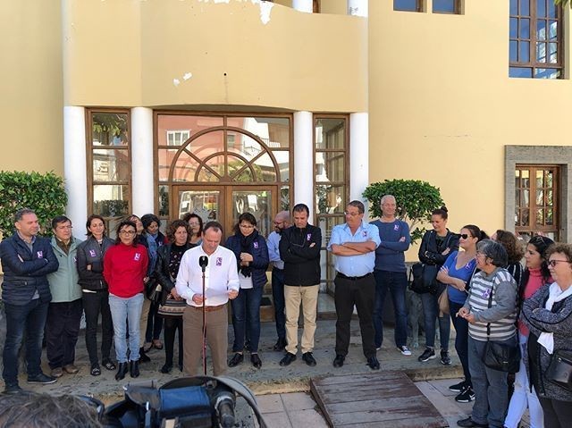 Ag�imes se suma al minuto de silencio como muestra de rechazo y repulsa a la violencia machista 