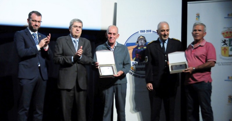 San Bartolom� de Tirajana festeja los 50 a�os de creaci�n de su Cuerpo de Bomberos 