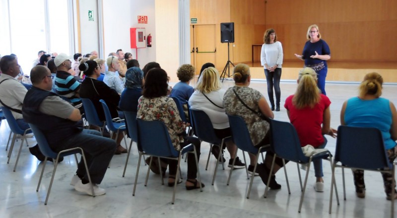 San Bartolom� impulsa el proyecto `Zonas verdes� con 38 parados de larga duraci�n 