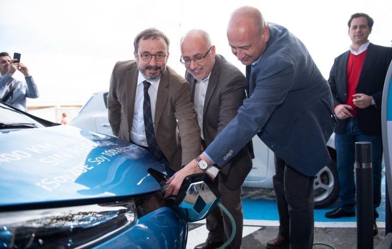 El Cabildo culmina la Red de Recarga para Veh�culos El�ctricos en 17 municipios