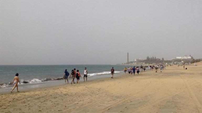 Sanidad recomienda tomar precauciones ante la presencia de calima