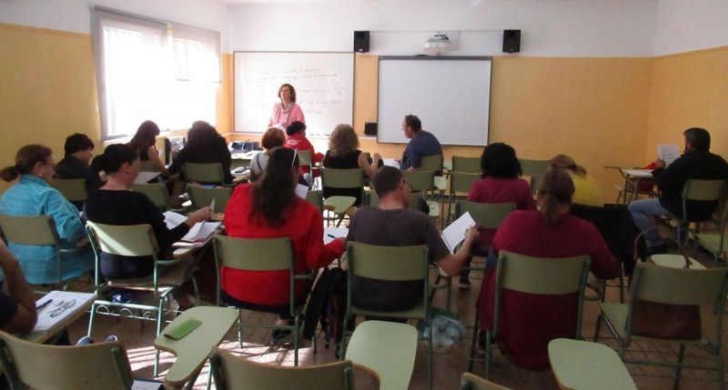 El proyecto de apoyo al mantenimiento del medioambiente urbano de Santa Luc�a emplea a 63 personas