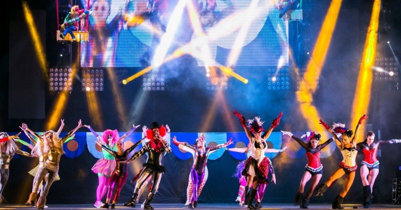 �frica, la alegor�a para el Carnaval Costa Mog�n 2019