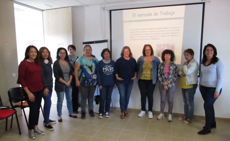 Santa Luc�a asesora a desempleadas y a empresas para promover la inserci�n laboral de mujeres