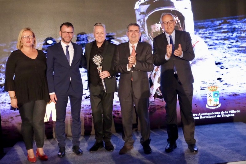 El Carnaval Internacional �Maspamoon� se sube al cielo de Madrid para mostrar su atractivo tur�stico