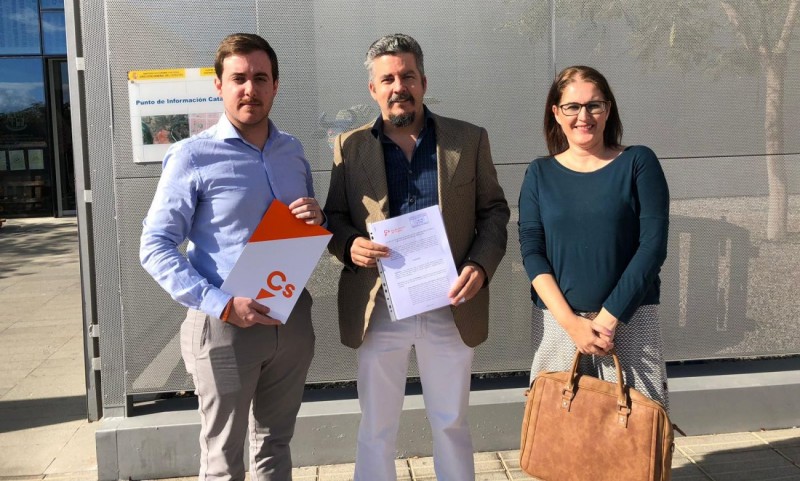 Ciudadanos denuncia el deterioro y las graves deficiencias que presenta el barrio de El Tablero