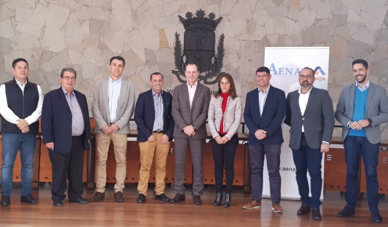 �scar Hern�ndez alcalde de Ag�imes conoce los nuevos proyectos de la nueva Junta Directiva de Aenaga