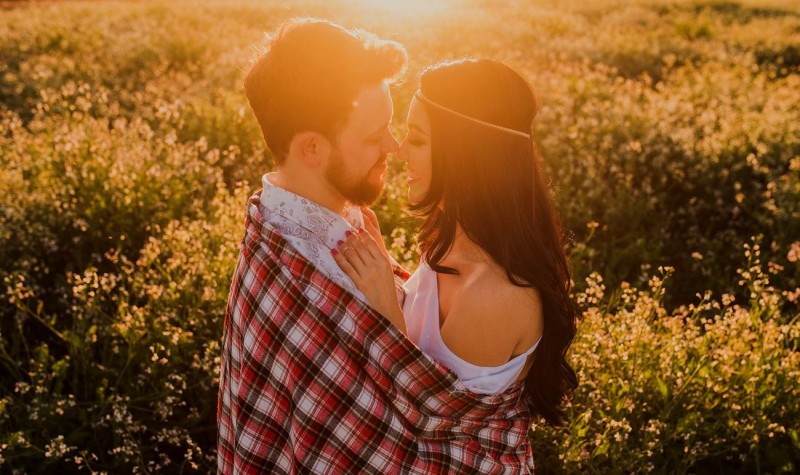 En oto�o, entre semana y por la noche: as� practican sexo los espa�oles