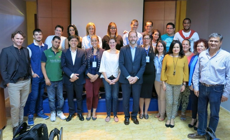 Santa Luc�a abre la matr�cula para las Lanzaderas de Empleo 