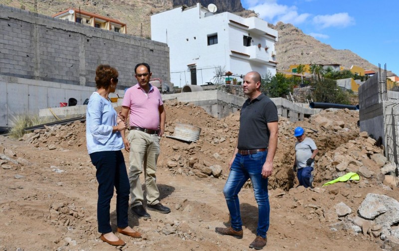 El Horno comienza las obras que conectar�n todo el barrio a la red de saneamiento 