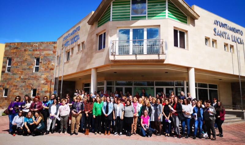 Santa Luc�a respalda mantener y reforzar las pol�ticas por la igualdad y los servicios dirigidos a la mujer 