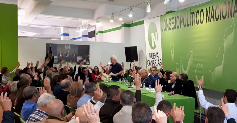 Quevedo y L�pez, la apuesta de NC el 28 abril al Congreso y Senado