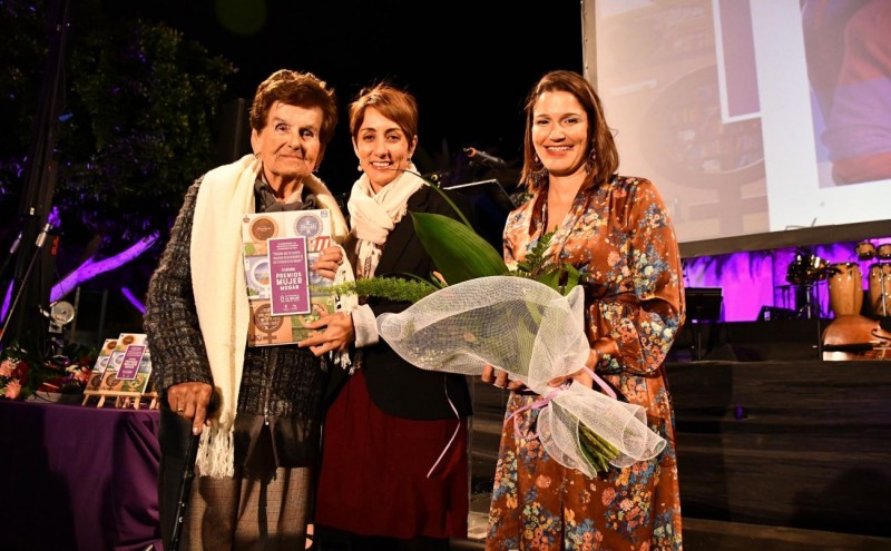 Mog�n rinde homenaje a cinco mujeres emprendedoras del municipio