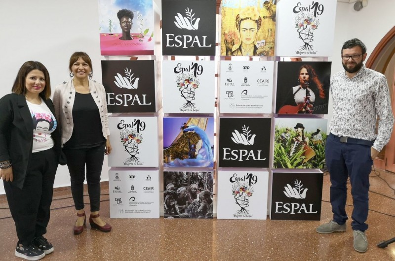 Pascuala Ilabaca, Xiomara Fortuna e Ida Susal ponen m�sica al ESPAL dedicado a la lucha de las mujeres