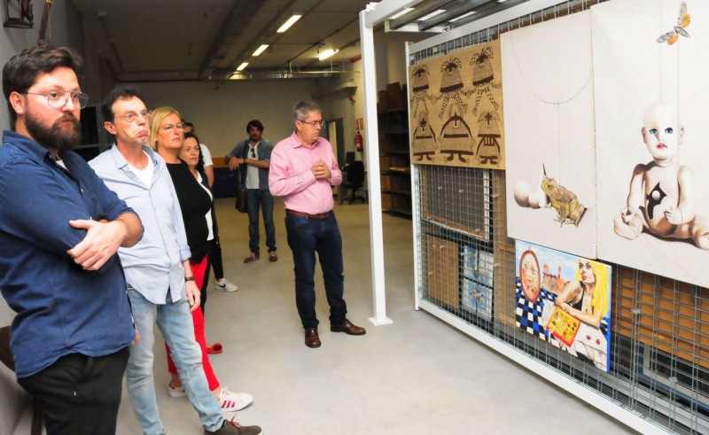 El Ayuntamiento compra arte local para promocionar Maspalomas