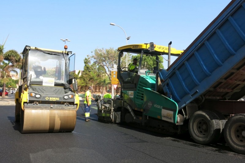 Santa Luc�a adjudica las obras del nuevo plan de asfalto para 22 calles del n�cleo urbano 