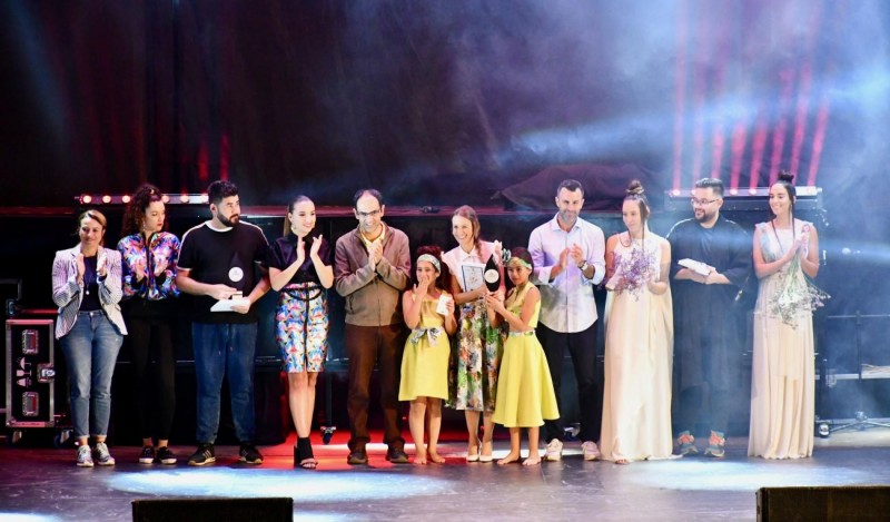 La IV Pasarela de Moda Joven de Mog�n, escaparate para j�venes dise�adores del municipio