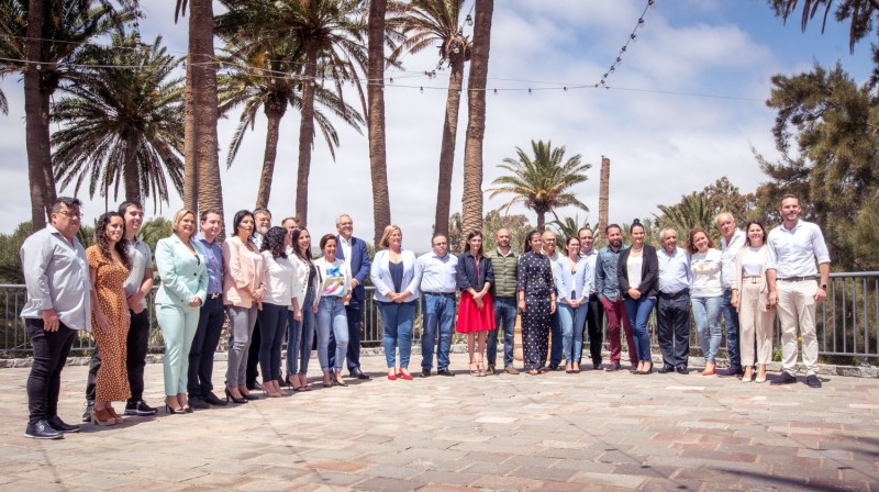 Elena �lamo Vega presenta una renovada lista de PP-AV en San Bartolom� de Tirajana