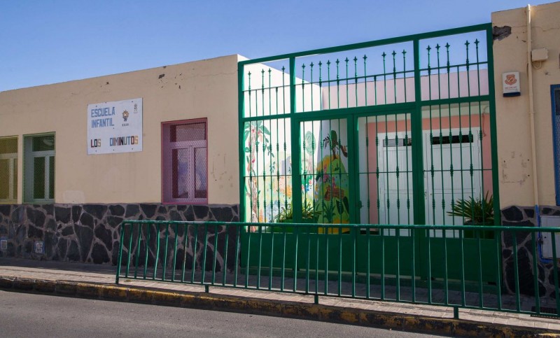 Los trabajadores de las escuelas infantiles de San Bartolom� de Tirajana se concentrar�n en el Ayuntamiento