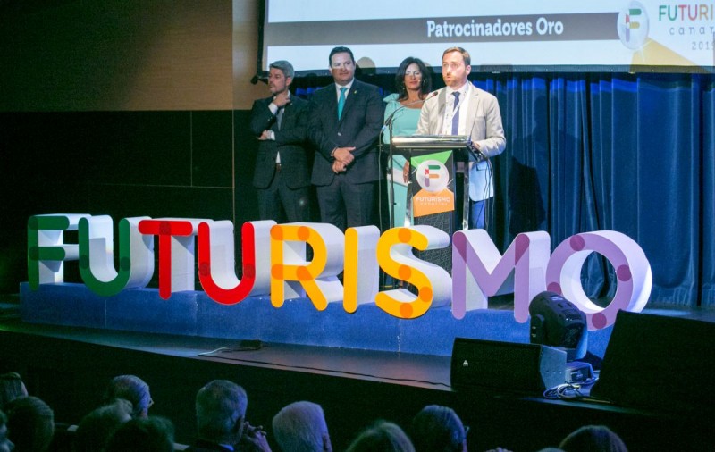 Isaac Castellano incide en la solidez tur�stica de Canarias