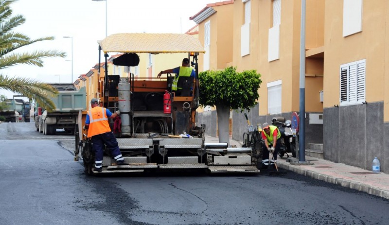 El Ayuntamiento denuncia un bulo pol�tico en redes sociales sobre los asfaltados de El Salobre