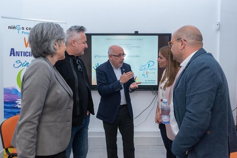 El Cabildo compromete 200.000 euros para rehabilitar el edificio cedido a Peque�o Valiente 