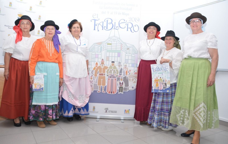 El Tablero arrancan sus Fiestas con el preg�n y el encuentro de Mayores