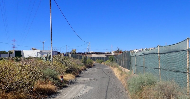 El Cabildo mejora el camino agr�cola de Los Moriscos de Ingenio 