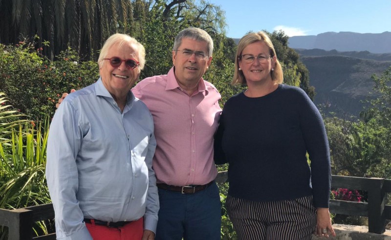 Marco Aurelio P�rez y Elena �lamo sellan con Justuz Frantz la continuidad de los conciertos de Monte Le�n   