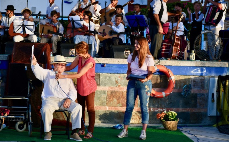 Mog�n homenajea a Antonio Medina  �El Piquino` por el D�a de Canarias 