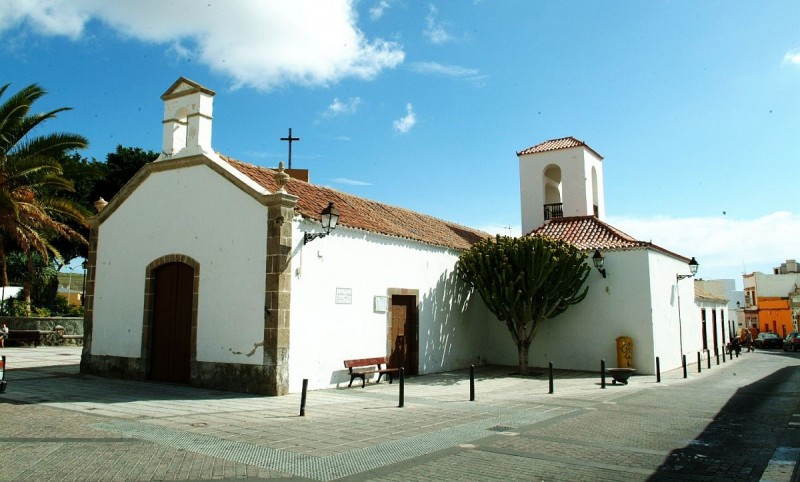 Santa Luca adjudica las obras del adoquinado del casco histrico de Sardina