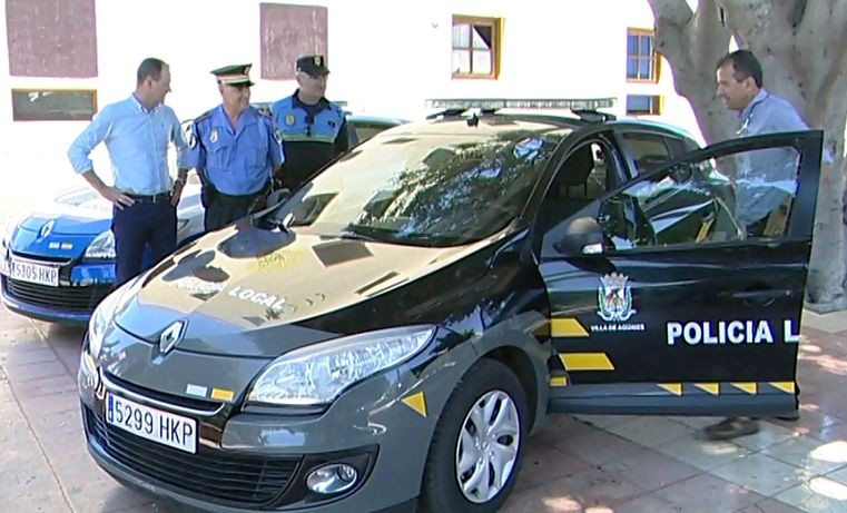La Polica Local de Agimes estrena nuevos vehculos